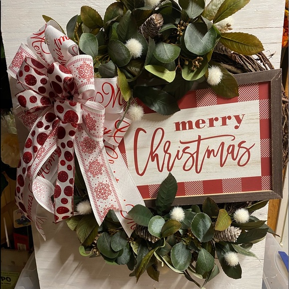 Merry Christmas grapevine wreath - Picture 2 of 5